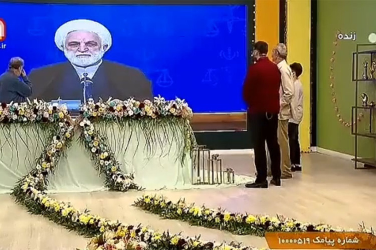 گاف عجیب بیوک میرزایی و توضیحات او گاف عجیب بیوک میرزایی و توضیحات او