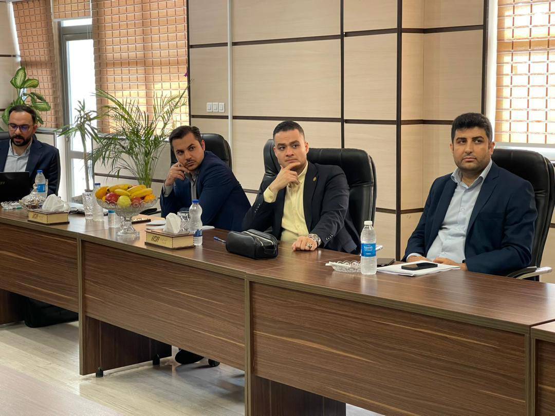 پلتفرم «یاری رس» در اهواز تشریح شد؛ گام جدید بیمه البرز در ارتقای خدمات بیمه‌ای